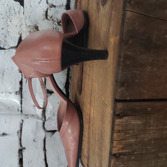 Pink pumps - Picture 3 of 4